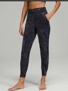 Lululemon Align High-Rise Jogger
Diamond Dye Pitch Grey Graphite Grey Size 0